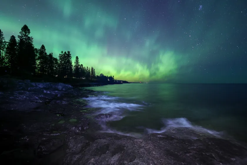 Why Photographers Are Racing to This Lake Superior Location for the Lights