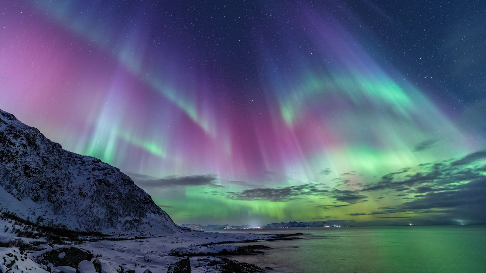 5 Places in the Lower 48 Where You Can Actually See the Aurora — No Passport Needed